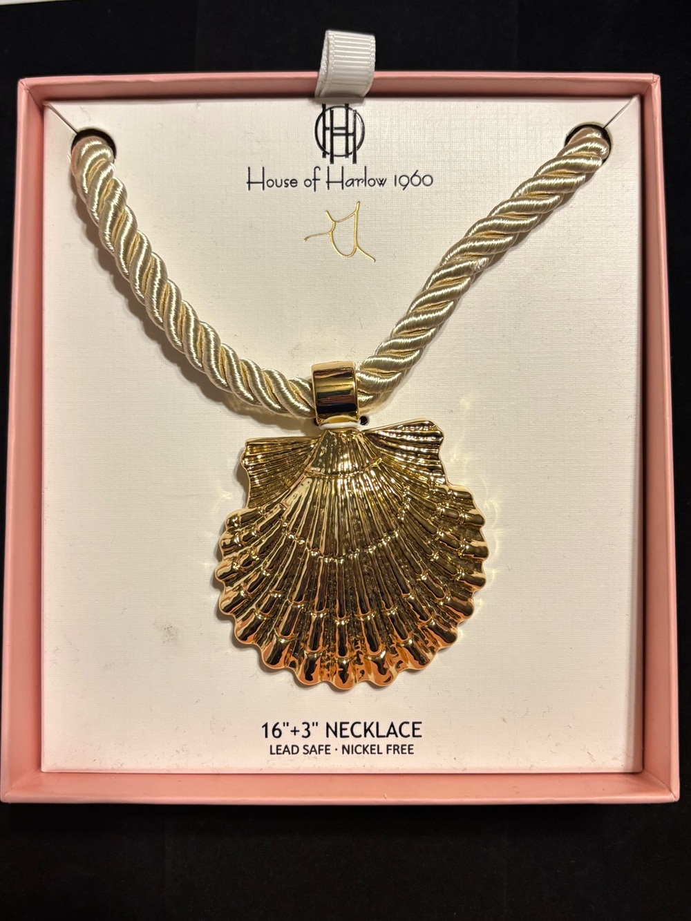 House of Harlow 1960 Oversized Gold Shell Pendant Rope Necklace - NIB